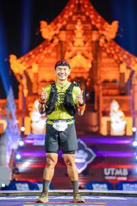 BIB: 9460
                            <button type="button" onclick="openModal(22347460)" class="btn btn-primary btn-sm float-right btn-popup" data-toggle="modal" data-target=".modal-high-quality">
                        <i class="fas fa-shopping-cart"></i> Add to Cart
                    </button>
                                            <button type="button" onclick="isThisMe(22347460, true)" class="btn btn-success btn-sm float-right btn-popup btn-isme hidden" data-toggle="tooltip" data-placement="bottom" title="นี่คือรูปของคุณใช่ไหม คลิกที่นี่เพื่อเอาเข้าอัลบั้ม">
                        <i class="fas fa-plus"></i> Add to album
                    </button>
                    <button type="button" onclick="isThisMe(22347460, false)" class="btn btn-warning btn-sm float-right btn-popup btn-isnotme hidden">
                        <i class="fas fa-ban"></i> Remove from album
                    </button>